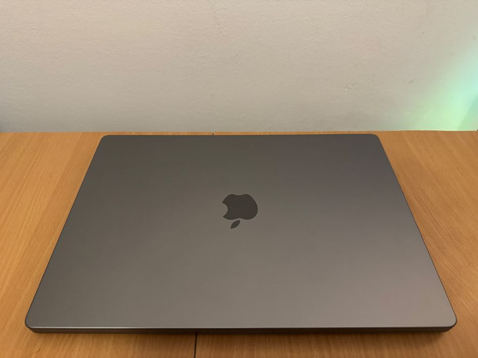 MacBook Pro 16” M1 Pro 16GB RAM | 512 SSD