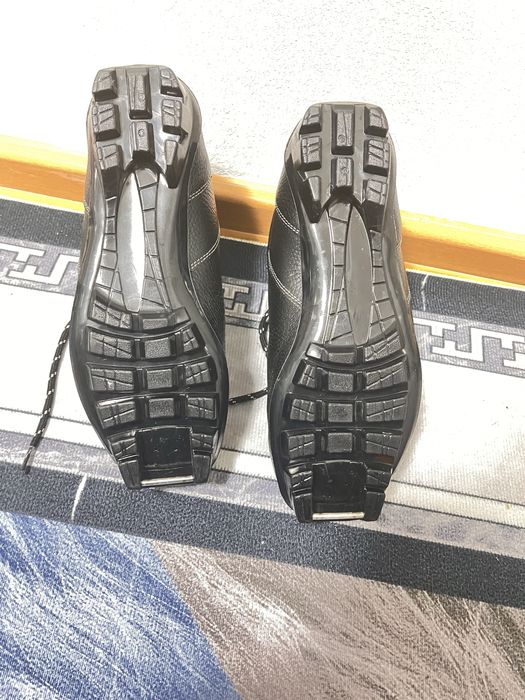 Продаются Лыжные ботинки в отличном качестве!