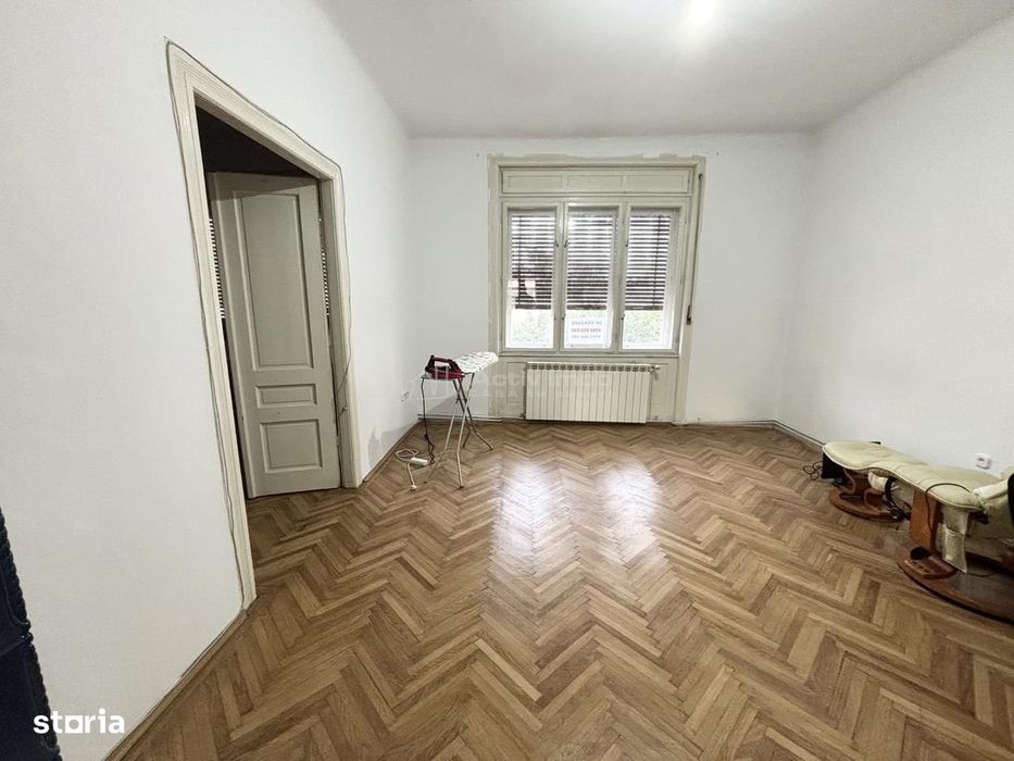 Apartament cu 3 camere - 91 mp utili -  centru - Locatie excelenta -