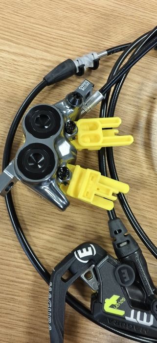 Magura MT7 Pro HC Carbotecture SL 4-Piston Disc Brake/Предна 4-Бутална Хидравлична Дискова Спирачка