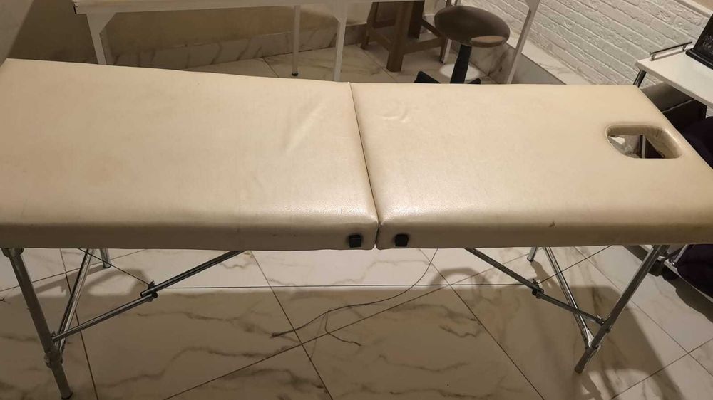 Продам массажные кушетки