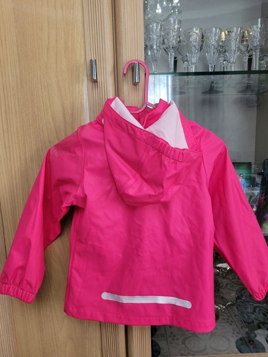 Воданепраницаемая ветровка