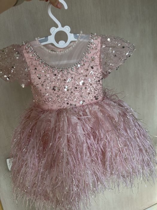 Платье нарядное на годик розовое р.80