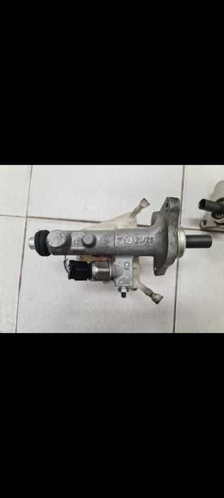 Серво и спирачни помпи за Mercedes w203/w209