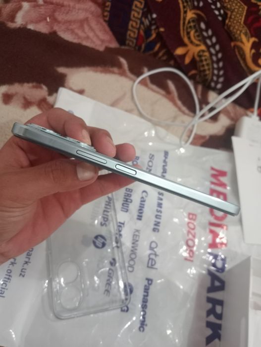 HUAVEI NOVA 10 SE 1 yil garantiyasi bn