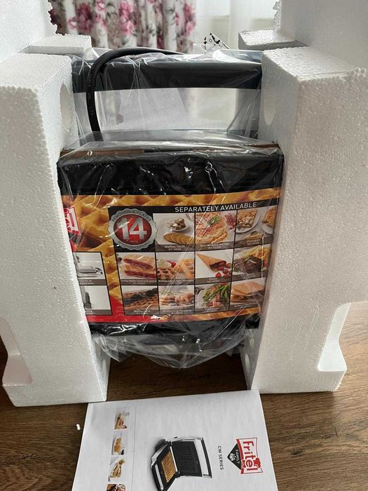 Aparat de vafe combinat Fritel CW2438 4x7