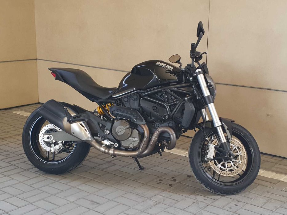 Ducati Monster 821
