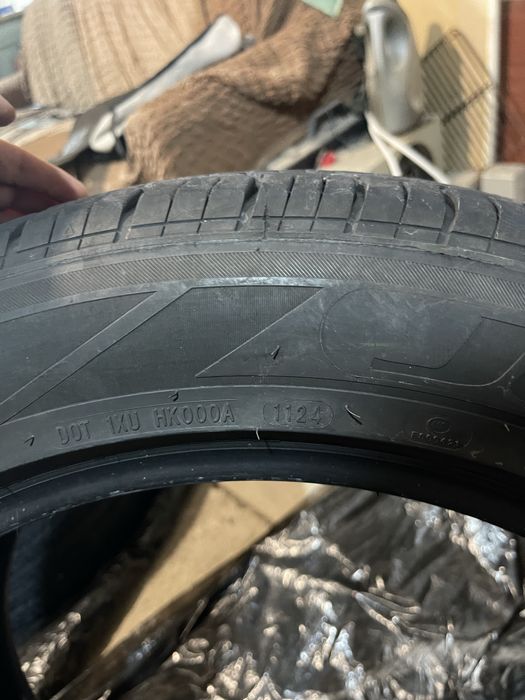 Продам резину 245/55 R19