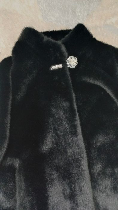 Продам срочно норковую шубу