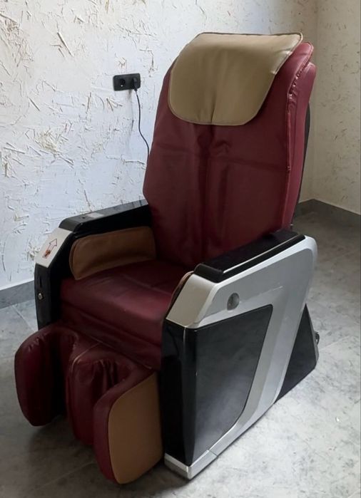 Продам масажное кресло