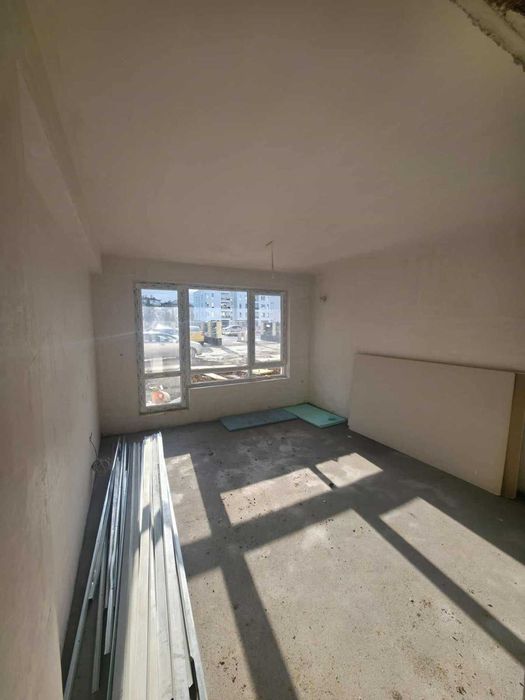 Продава се Двустаен апартамент в Пловдив, Южен - 93 кв.м за 439 €/кв.м - Снимка #2