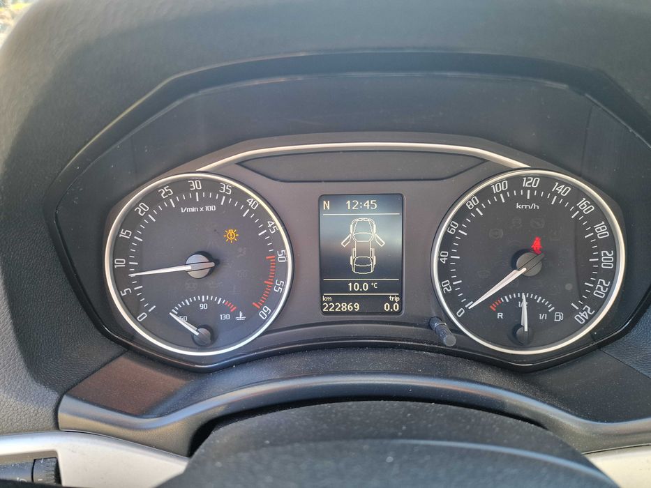 Skoda octavia 1.6 2011