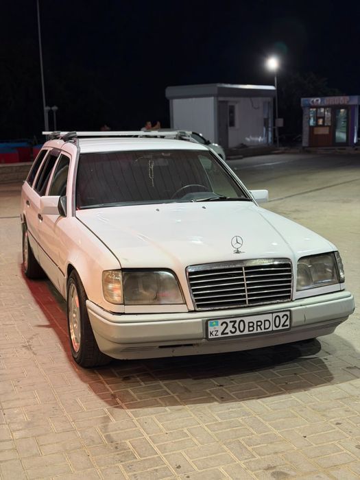 Мерс 124 универсал