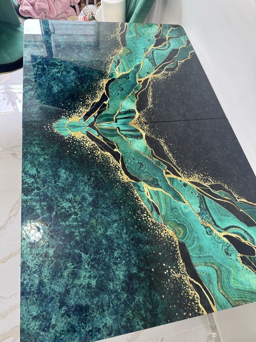 Masa cu 4 scaune de vanzare