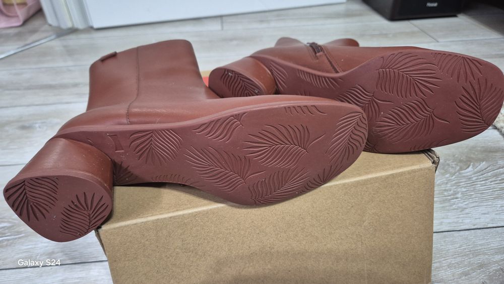 Botine/Ghete dama  Camper noi