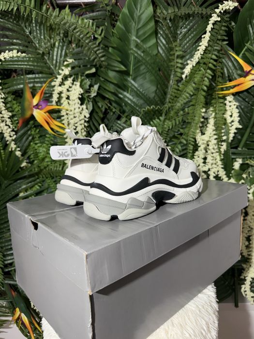 Balenciaga x Adidas Triple S White Black