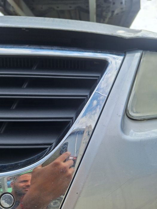 Предна броня с парктроници Vw Passat 6 / Пасат 6