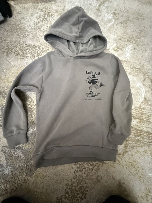 Продаются кофточки для детей