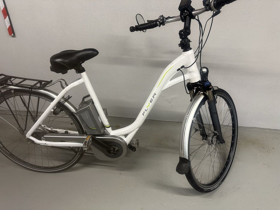 Bicicletă electrică FLYER – de vânzare (proiect/reparație)
