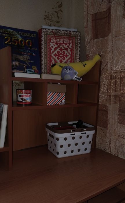 Продаю школьный столик