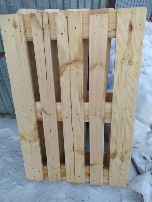 Палеты, поддоны для мебели.