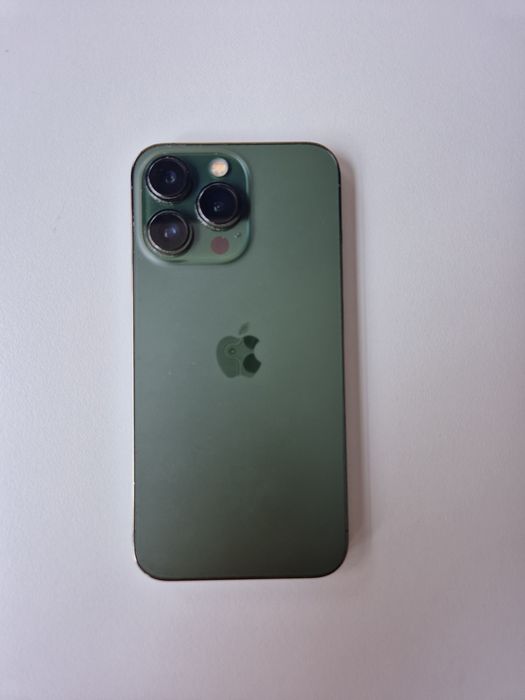 Продавам Iphone 13 Pro 256ГБ