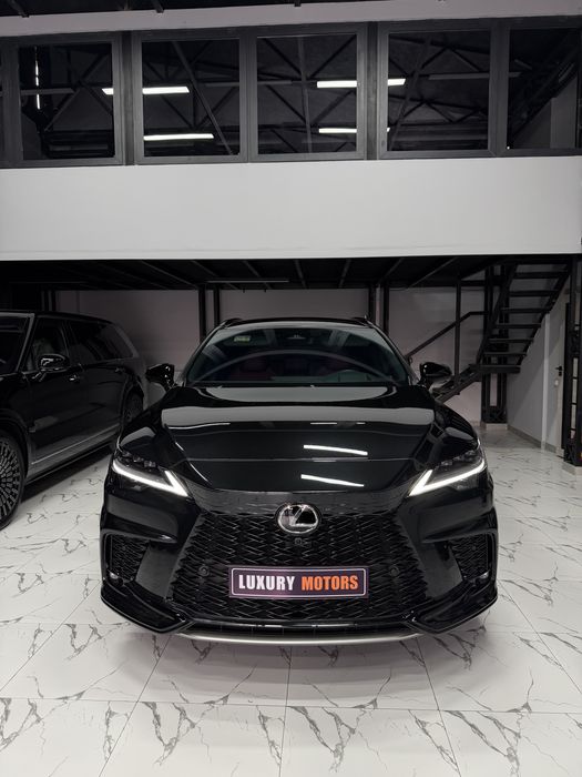 Продается Lexus RX500h F Sport 2024