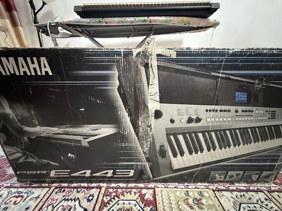 Синтезатор Yamaha E443