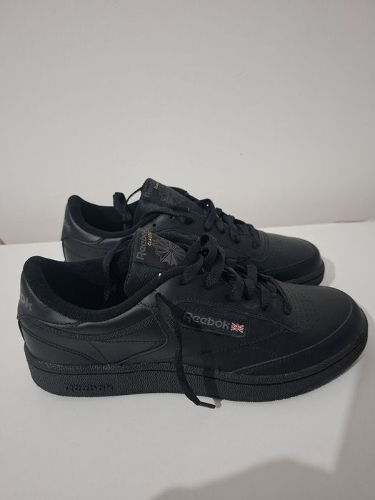 Adidasi Reebok 42.5  Noi
