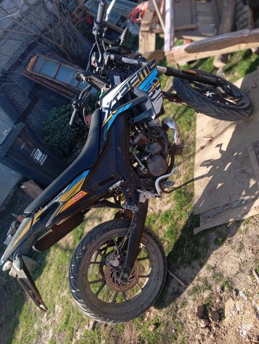 Cross de 49 CC set pus pe el de 80