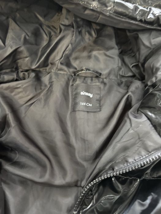 Готино черно лачено яке с качулка