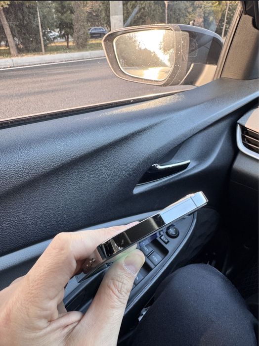 Iphone 12 pro ideal