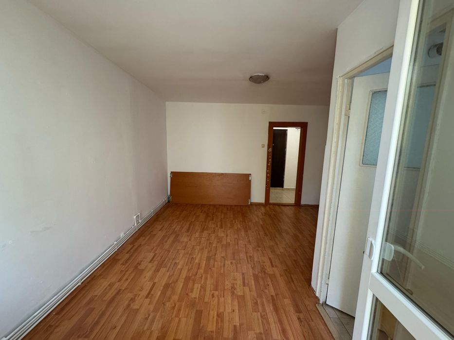 Garsonieră 27 mp de vânzare în Deva – Aleea Crișului, ideală pentru locuit sau investiție