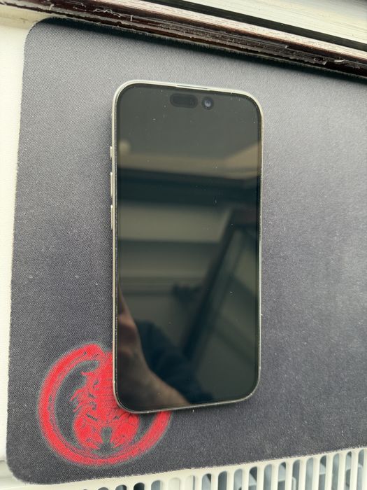 Iphone 15 pro 256GB 92% baterie
