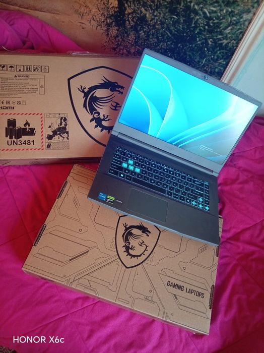 MSI THIN i5-13420H