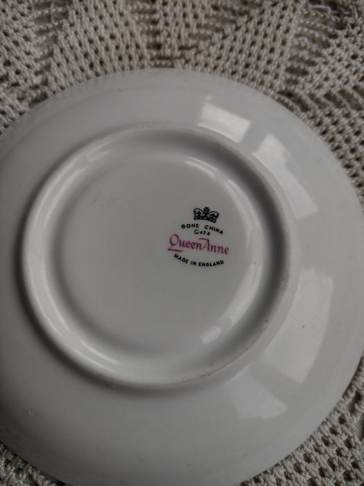 Красив двоен сет на Queen Anne