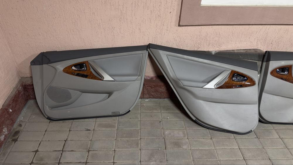 кожанные общивки от камри 40-45