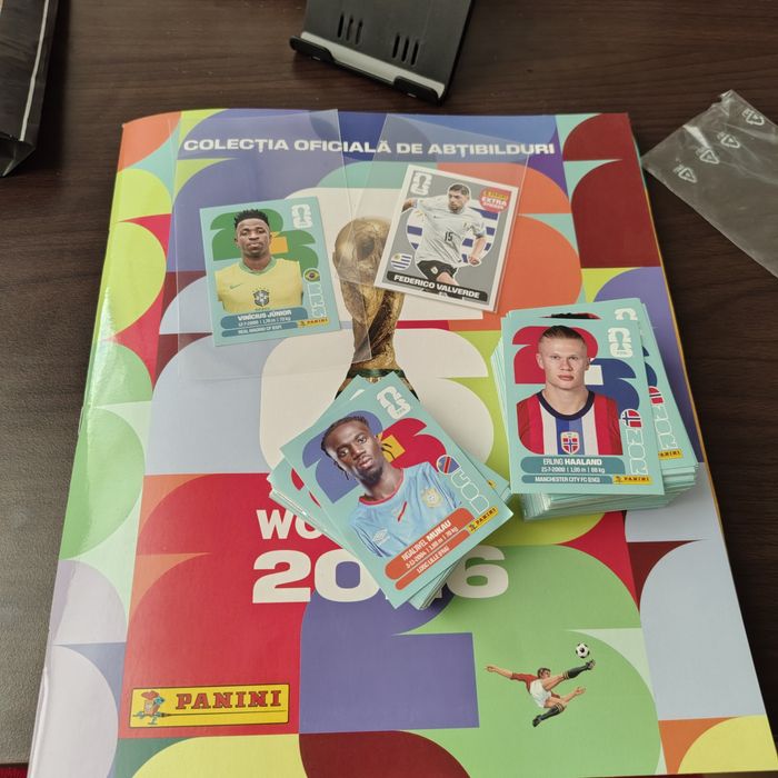 Album world Cup aproape complet+ dubluri si extra sticker