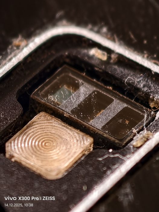 Vivo X300 pro 12/256gb