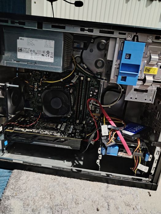 pc low gaming pret negociabil