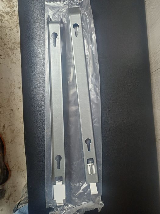 Продам кронштейн для панельного радиатора