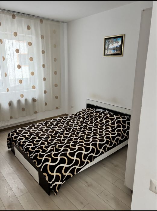 Inchiriez garsoniera in Militari Residence !