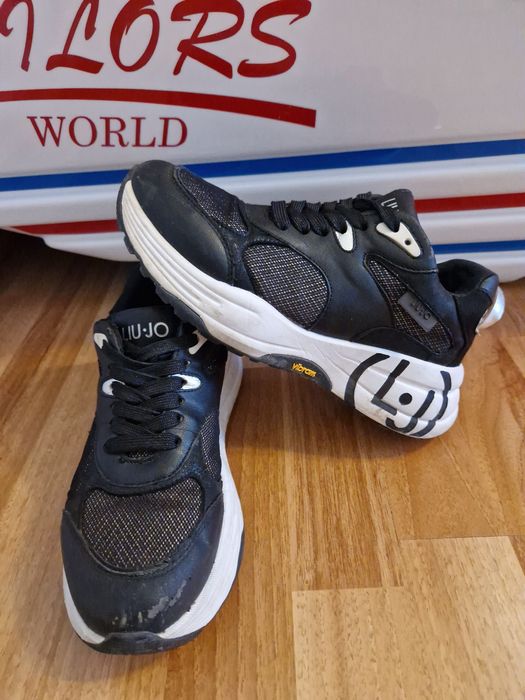 Оригинални Сникърси Liu Jo 36 размер 30лв