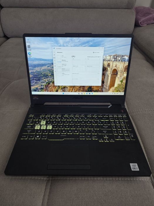 Laptop Asus TUF gaming I7 1660TI