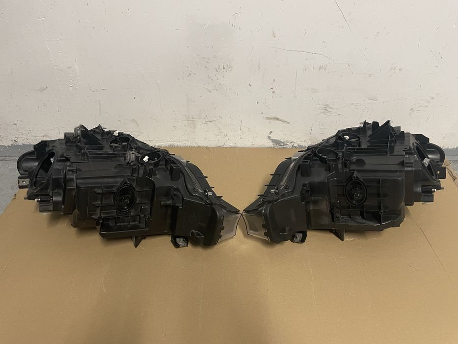 Far Stanga/Dreapta BMW Seria 3 F30 F31 Bi-Xenon