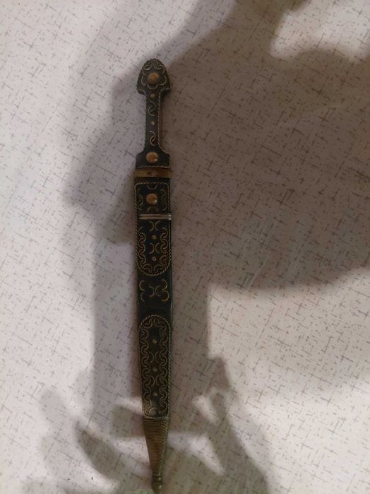 Кинжал руски кама