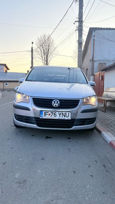 VOLKSWAGEN Touran 2009 — imagine 2