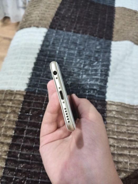 Продам iphone 6s