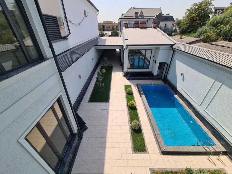 Сдается  на аренду участок  дом