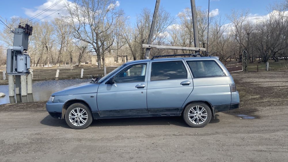 Ваз 2111 универсал сатылады.